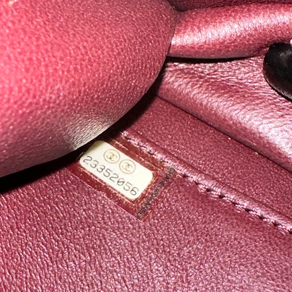 Chanel Collar and Tie Flap Bag Chevron Sheepskin Mini Gold Metal Black Handbag - Picture 13 of 16